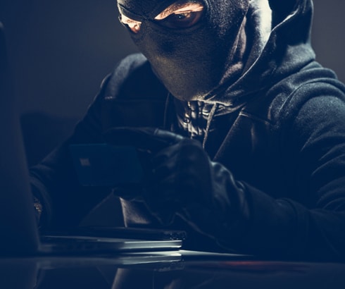 How to prevent identity theft while exposed online